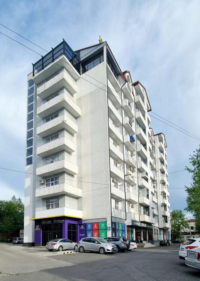 Kate'S Cozy Apartment Kutaissi Exterior foto